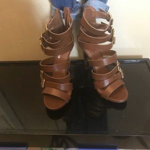 Tanhigh heel strap he sandals